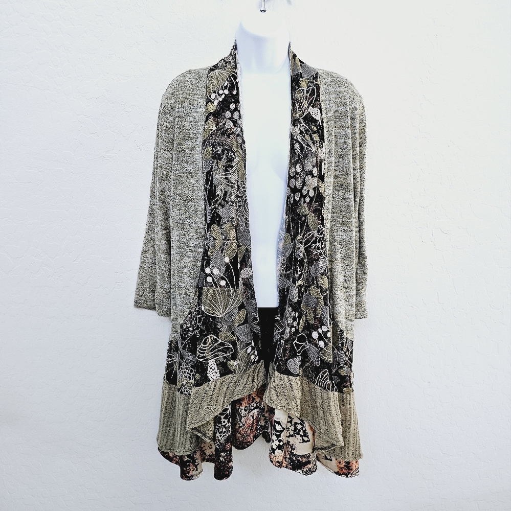 Boutique Kamana Green Floral Lace Knit Kimono Cardigan Large Open Front